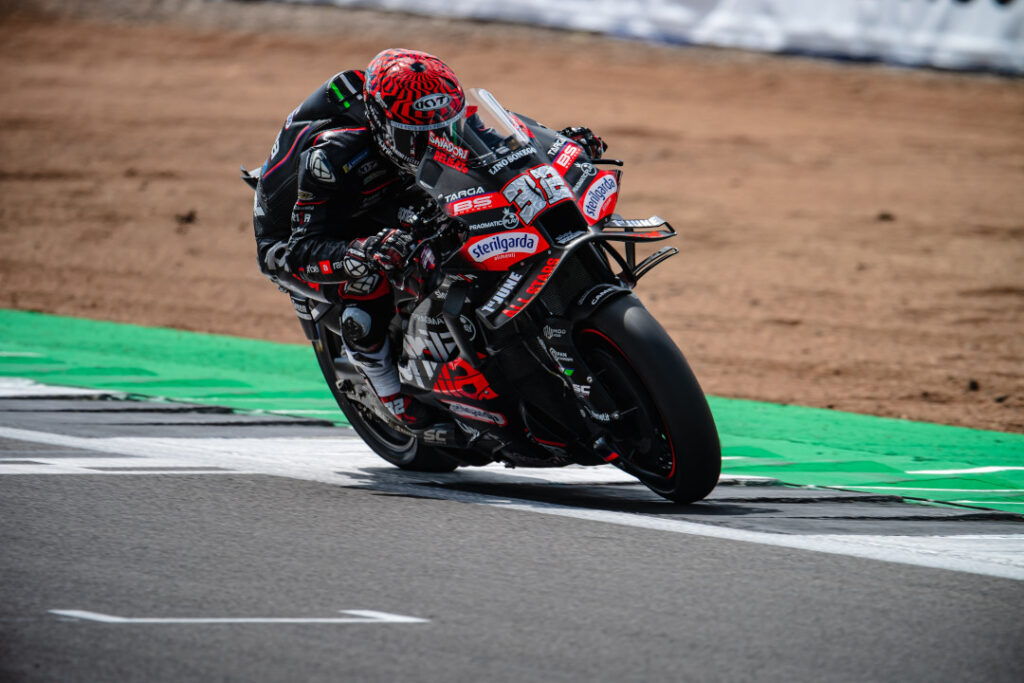 2025 May 26 600 pm APRILIA 6 TNPH