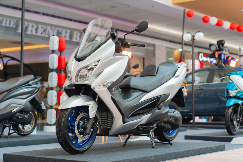 2025 Jun 18 300 pm SUZUKI 14 TNPH