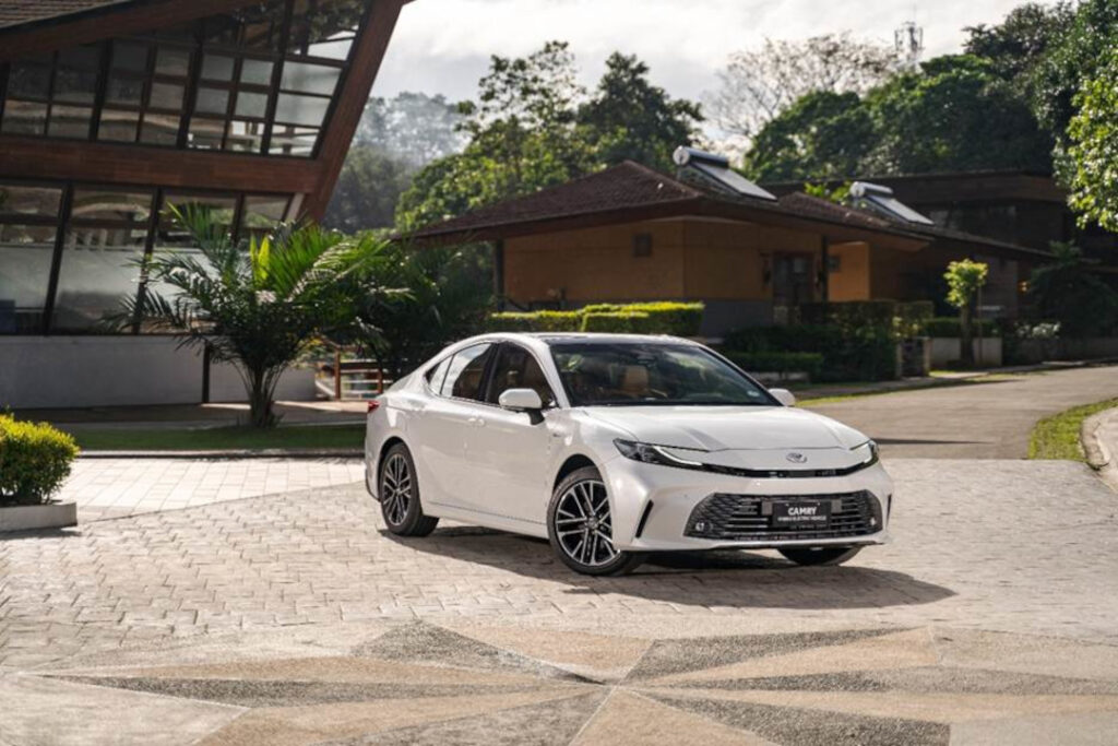 2025 Jul 2 600 pm TOYOTA 5 TNPH
