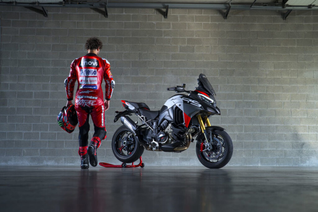 2025 Sep 18 600 pm DUCATI 9 TNPH