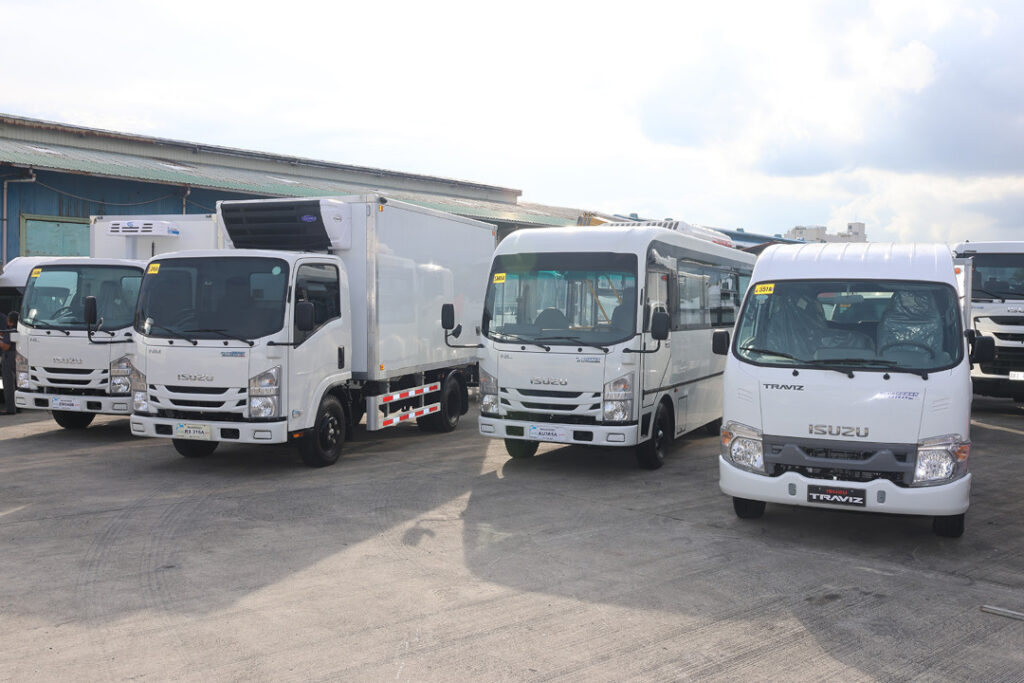 2025 Oct 10 600 am ISUZU 3 TNPH