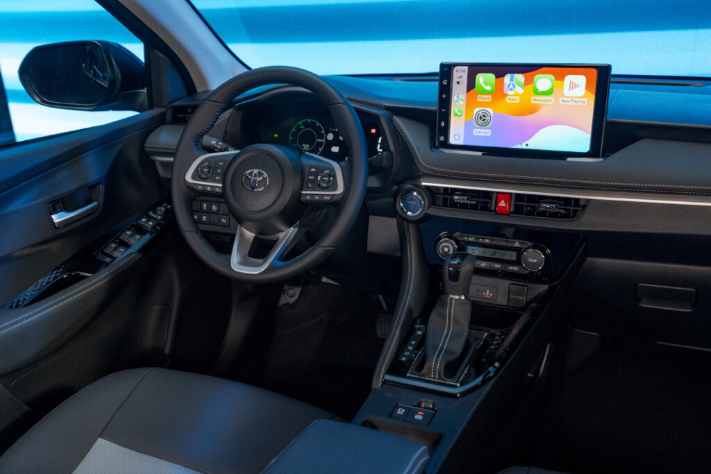 2025 Oct 13 600 am TOYOTA 7 TNPH