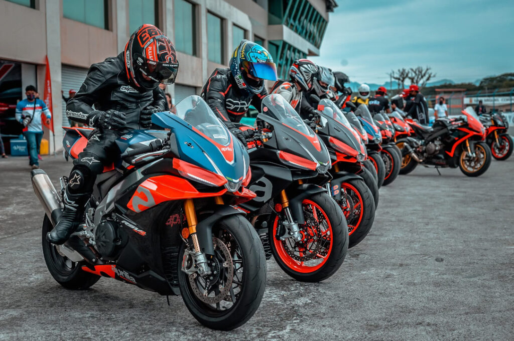 2025 Oct 20 800 pm APRILIA 2 TNPH