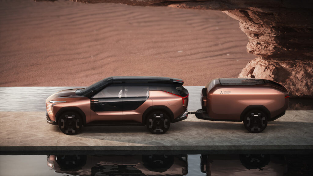 2025 Oct 29 1200 pm MITSUBISHI 5 TNPH