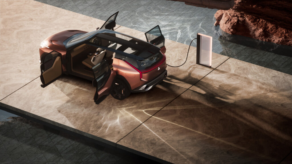 2025 Oct 29 1200 pm MITSUBISHI 7 TNPH