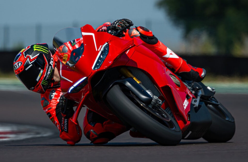 2025 Sep 25 600 pm DUCATI 1 TNPH