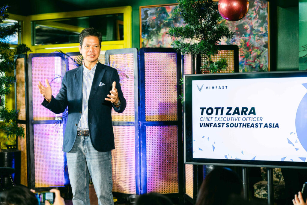 2025 Nov 13 1200 pm VINFAST 1 TNPH