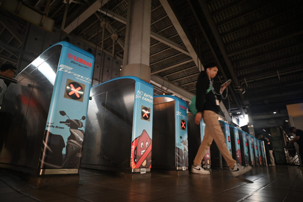 2025 Nov 5 1200 pm YAMAHA 24 TNPH