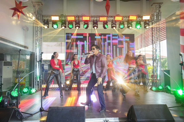 2025 Dec 10 600 am TOYOTA 11 TNPH