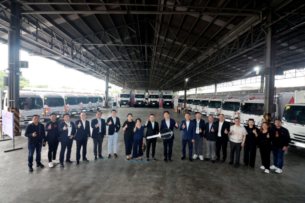 2025 Dec 12 600 am ISUZU 2 TNPH