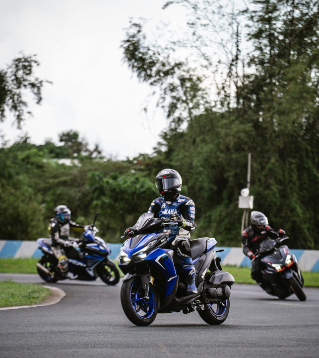 2025 Dec 13 600 pm YAMAHA 7 TNPH