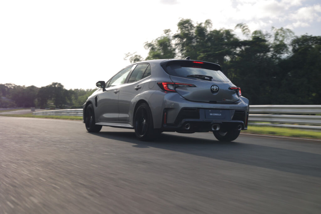 2025 Dec 20 600 am TOYOTA 5 TNPH