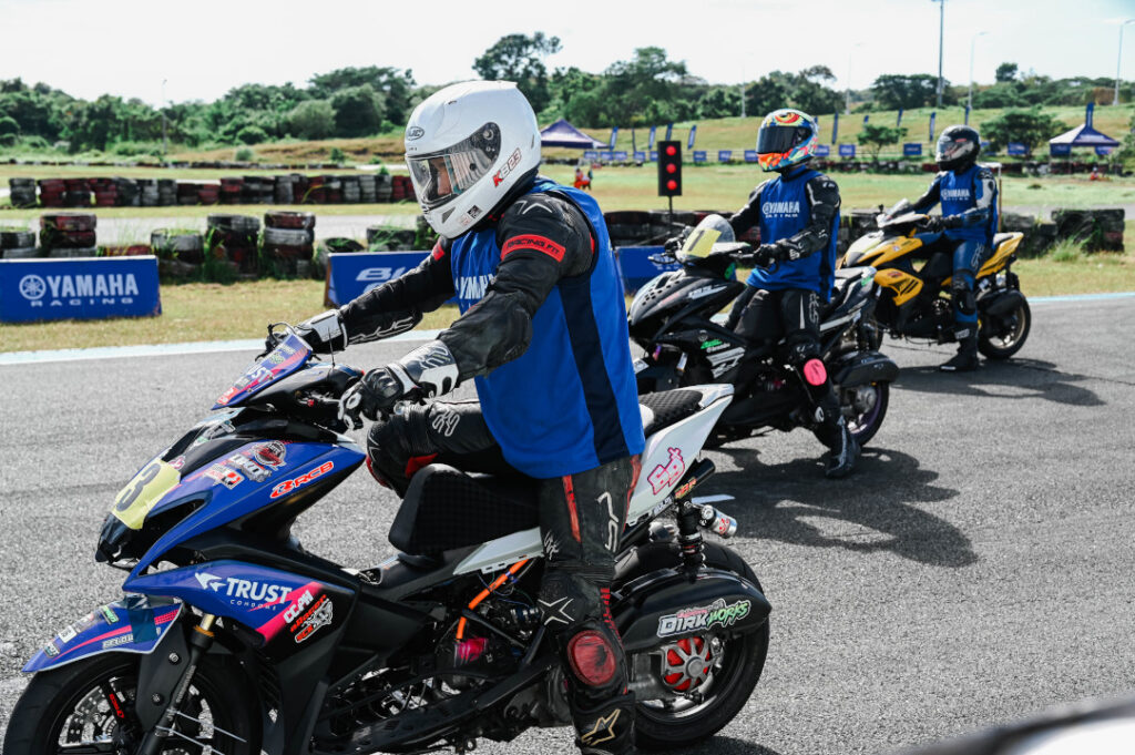 2025 Dec 21 600 pm YAMAHA 16 TNPH