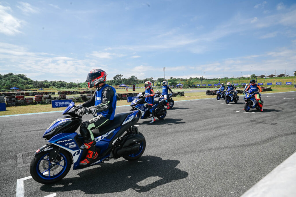 2025 Dec 21 600 pm YAMAHA 23 TNPH