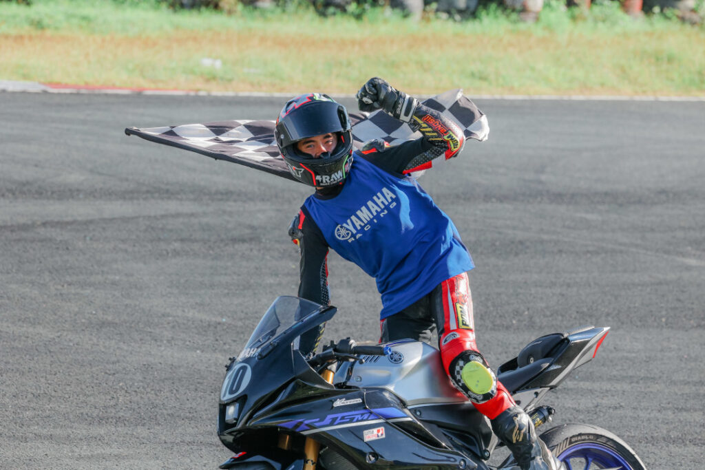 2025 Dec 21 600 pm YAMAHA 6 TNPH