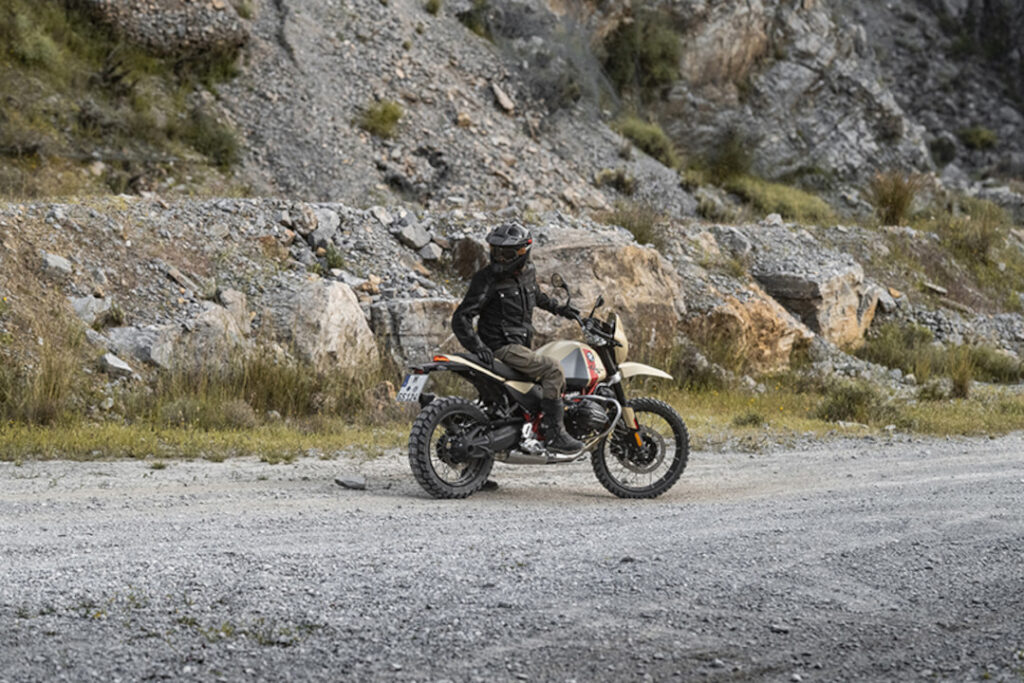 2026 Feb 23 600 pm BMW 5 TNPH