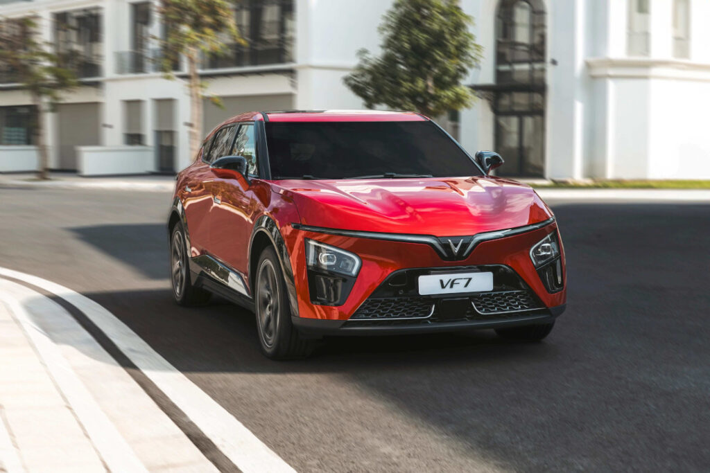 2026 Mar 18 600 pm VINFAST 1 TNPH