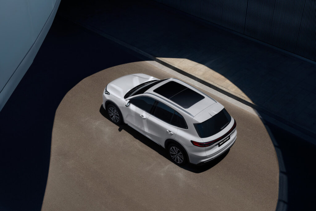 2026 Mar 27 700 pm GEELY 11 TNPH