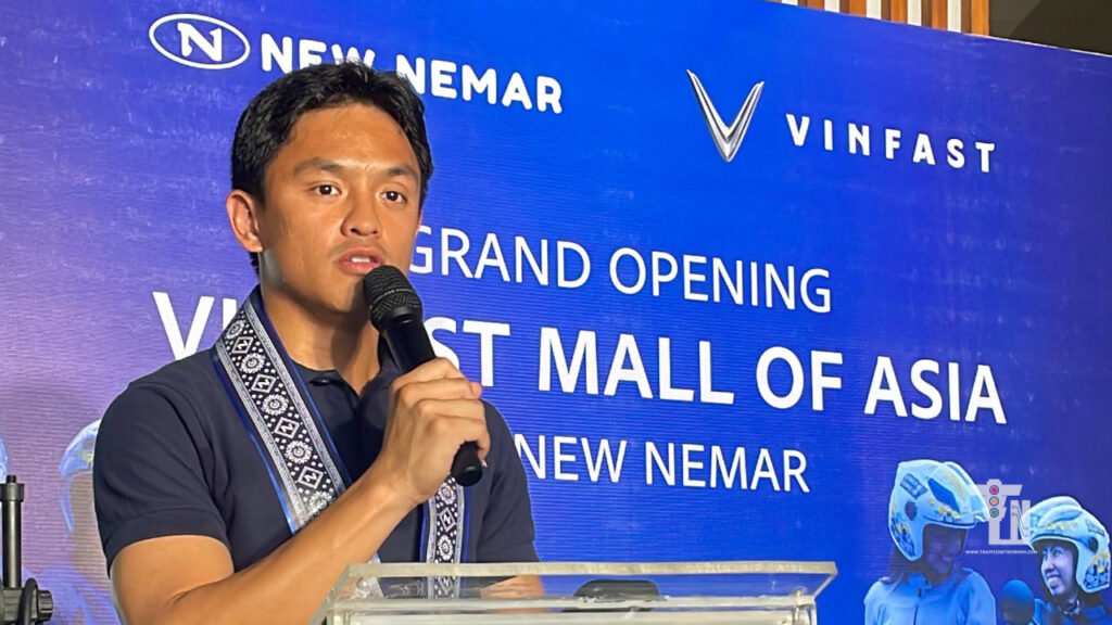 UNMR’s Tomas Martin-Mojares wrapped up the formal program with a toast