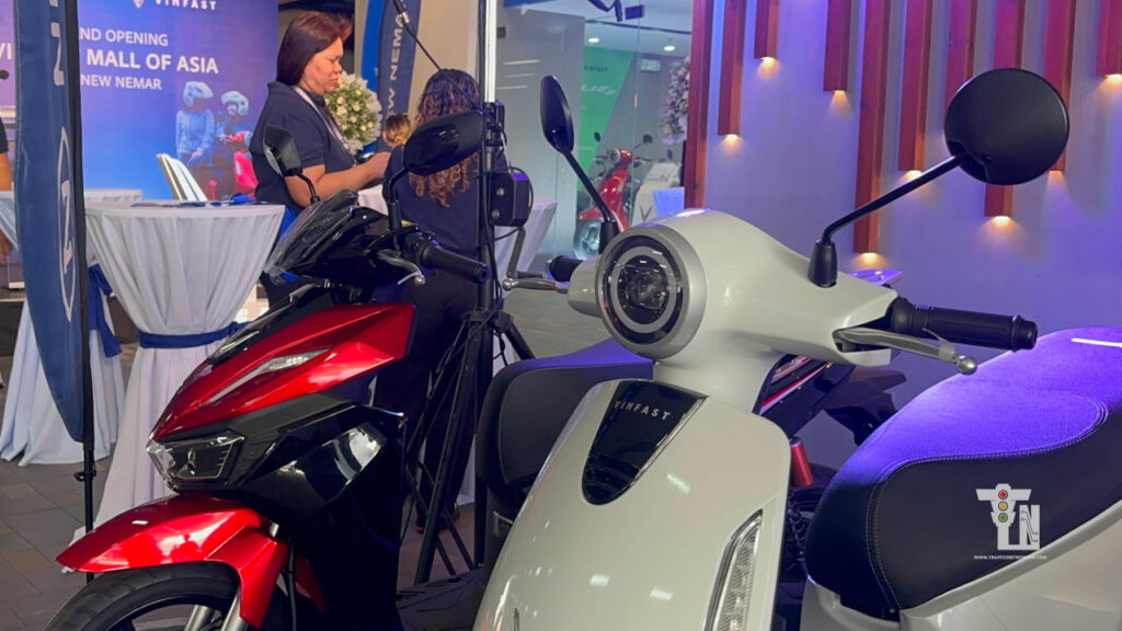 VinFast electric motorcycle models Evo Feliz and Viper on display inside the UNMR SM Mall of Asia showroom