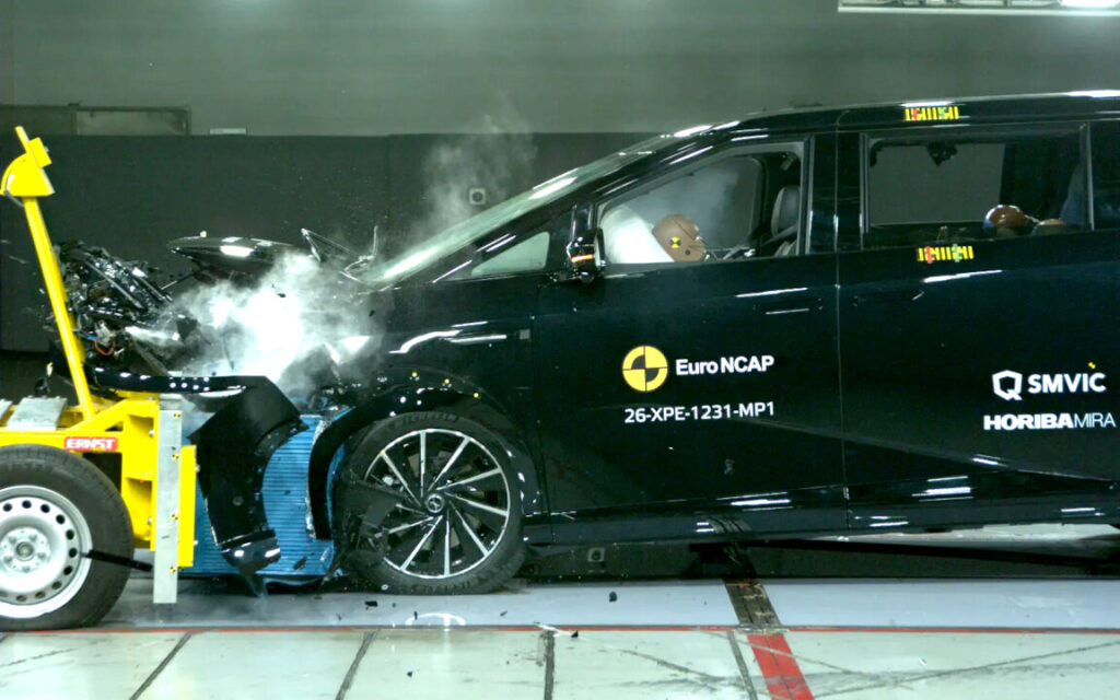 XPENG X9 safety rating 2