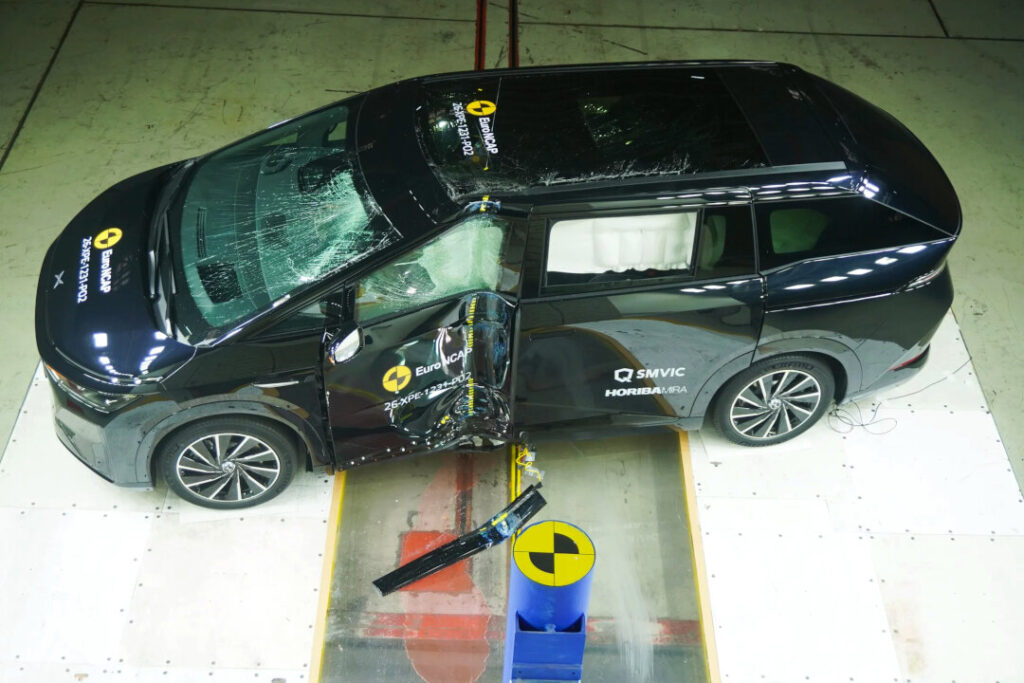 XPENG X9 safety rating 3
