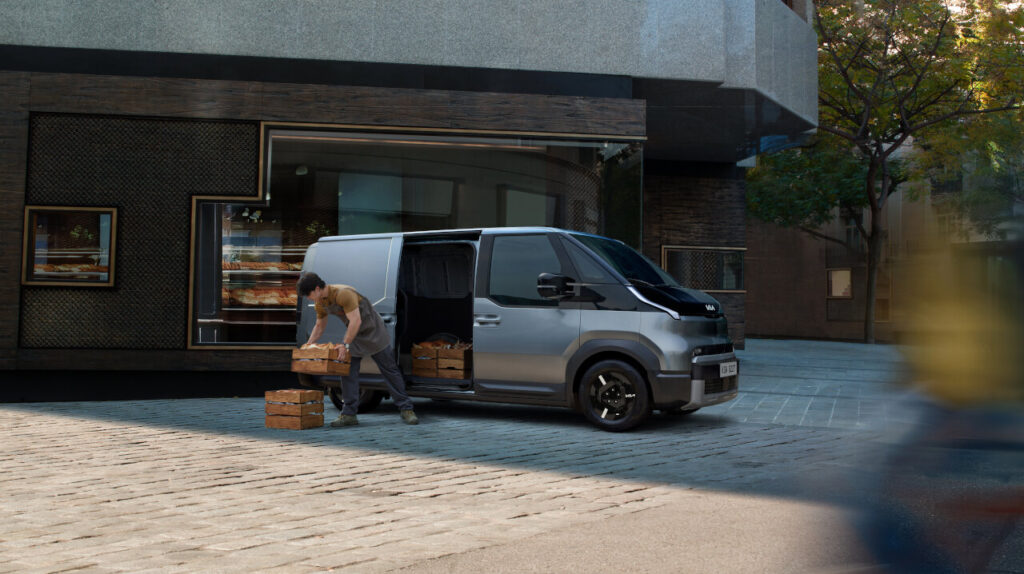 Kia PV5 Cargo Philippines 3