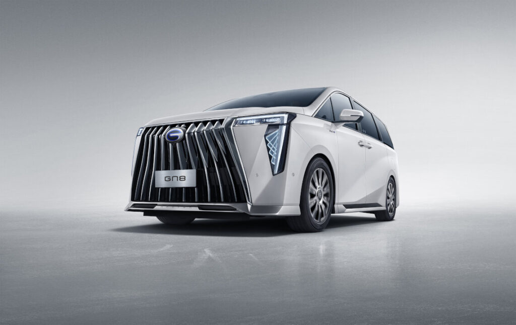 GAC GN8 PHEV Executive 3