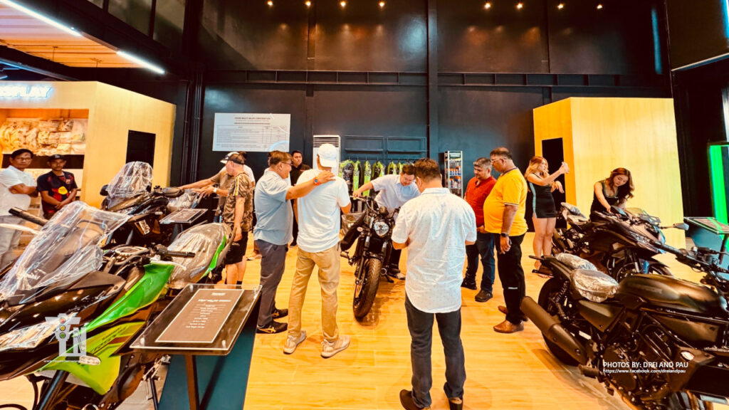 The fully equipped service bay offers maintenance, repairs, and genuine parts for Southern Luzon riders.