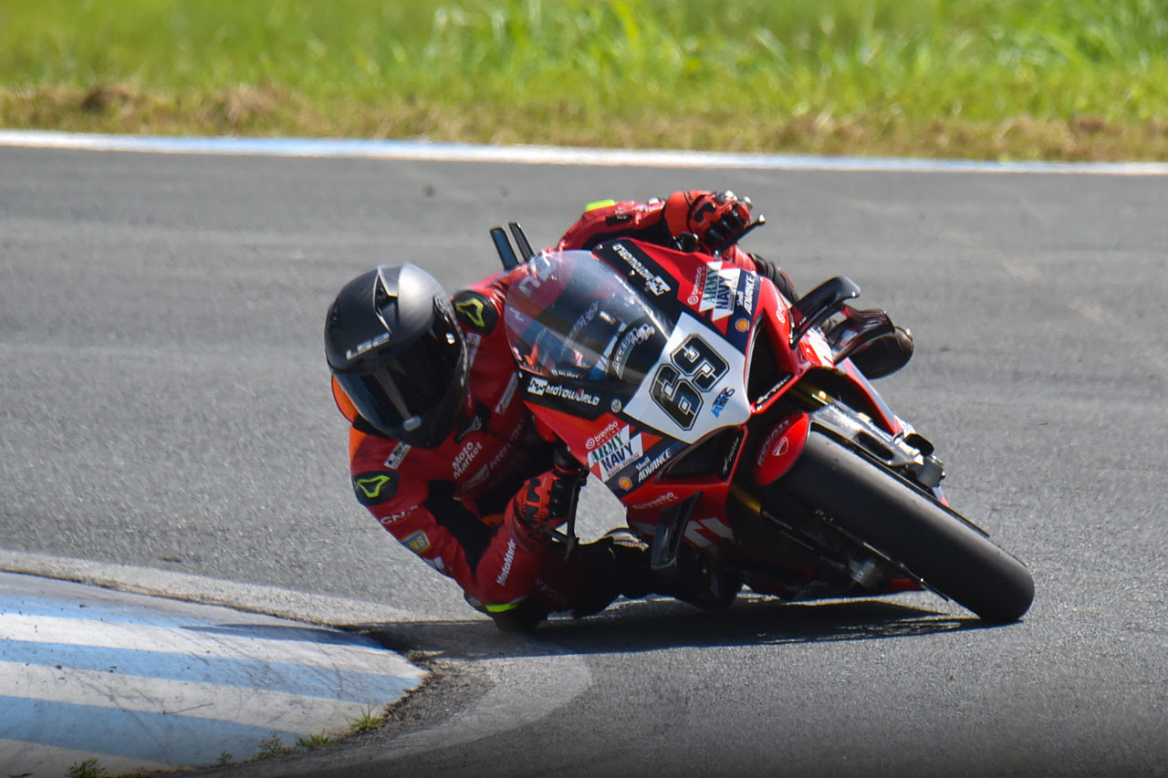 Plus Racing Access Plus Racing Eyes PSBK Title - Traffic Network Ph