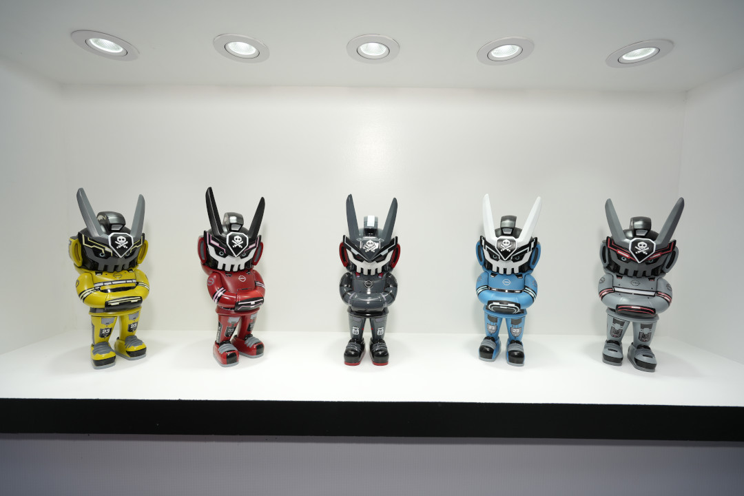 Creativity in Motion: Nissan and Quiccs Turn Electrified Mobility into Collectible Art