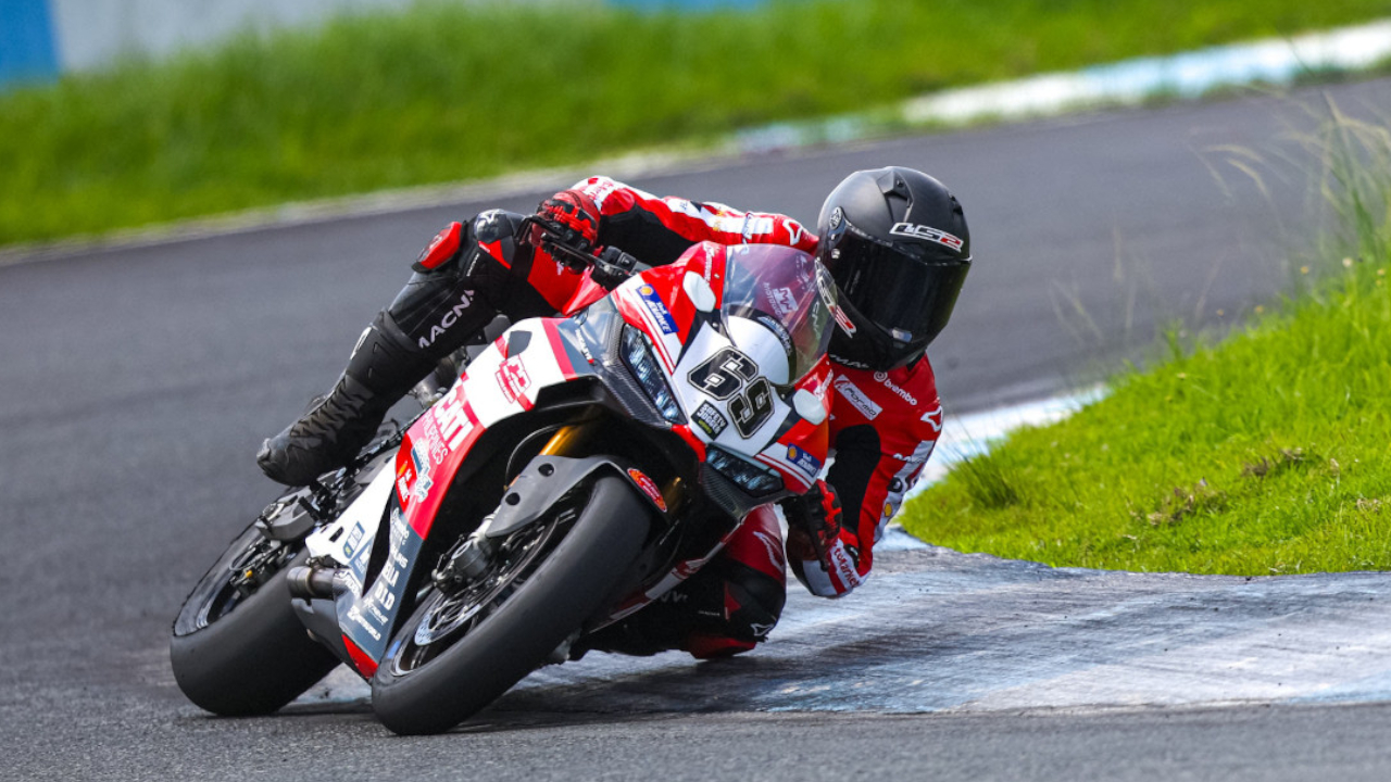 Access Plus Racing Sweeps PSBK Round 3
