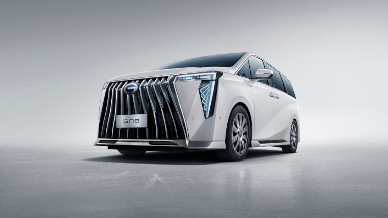GAC GN8 PHEV Executive Launched in PH: Price & Specs